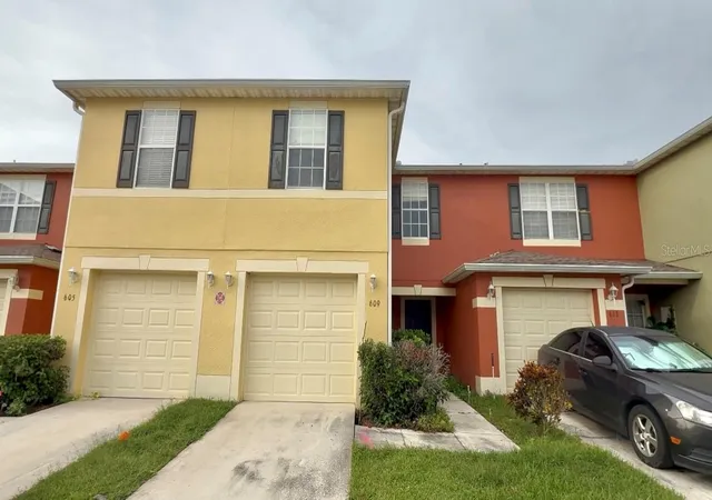 Photo 1 of Townhouse for sale at 609 Cresting Oak Cir #98, Orlando, FL 32824 | MLS# S5153423 | Listing updated on 2026-08-10