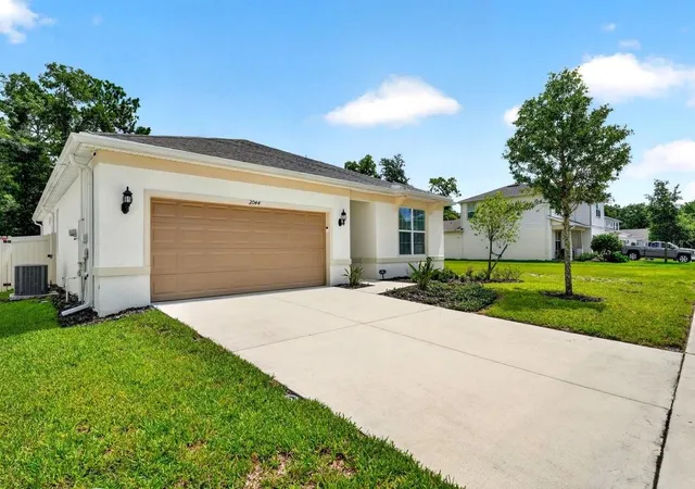 2nd image of 2044 Canopy Terrace Blvd, Deland, FL 32724 | MLS# O6423924