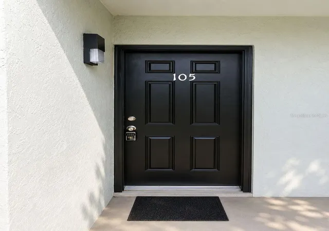Photo 1 of Condo for sale at 2812 Somerset Park Dr #105, Tampa, FL 33613 | MLS# TB8527782 | Listing updated on 2026-09-25