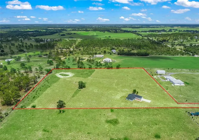 3rd image of 14461 Se 80Th St, Morriston, FL 32668 | MLS# OM728205