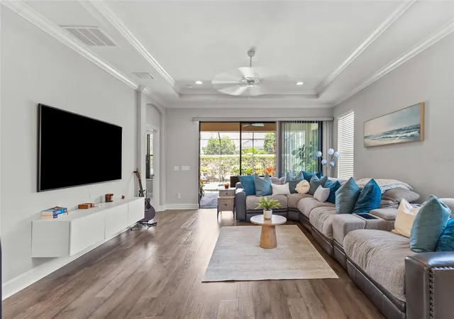 Photo 3 of Single family home for sale at 5019 Savona Run, Bradenton, FL 34211 | MLS# A4699576 | Listing updated on 2026-08-14