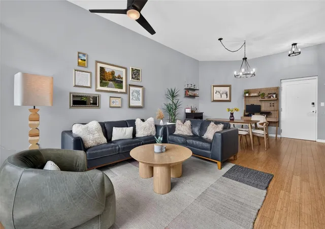 Photo 3 of Condo for sale at 400 4th Avenue S #408, Saint Petersburg, FL 33701 | MLS# TB8527789 | Listing updated on 2026-10-15