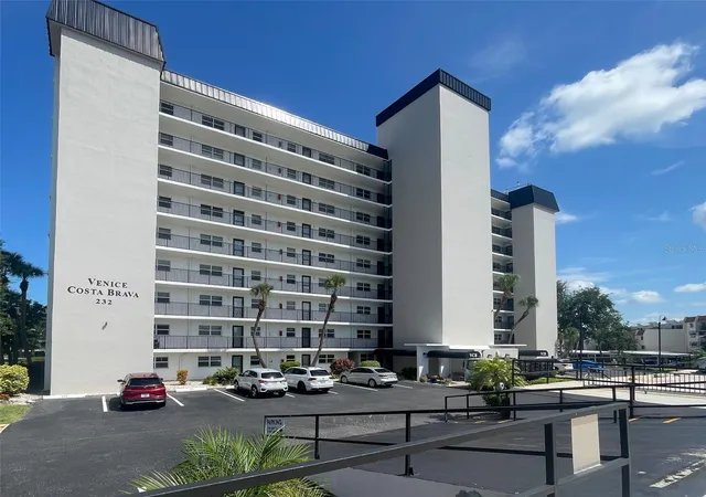 1st image of 232 Saint Augustine Ave #207, Venice, FL 34285 | MLS# N6144978