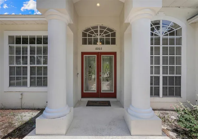 Photo 3 of Single family home for sale at 8003 Belshire Dr, Orlando, FL 32835 | MLS# O6423936 | Listing updated on 2026-08-14