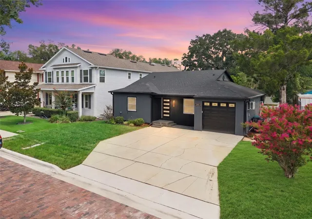 1st image of 201 E Muriel St, Orlando, FL 32806 | MLS# O6423943