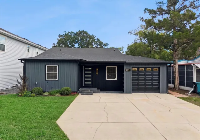 2nd image of 201 E Muriel St, Orlando, FL 32806 | MLS# O6423943