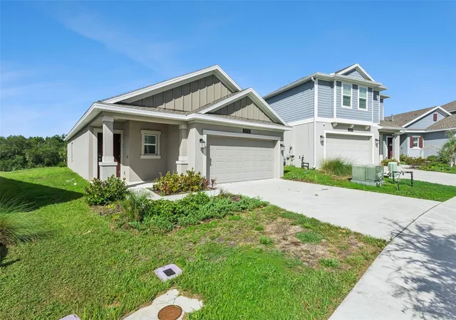 2nd image of 26180 Feathergrass Cir, Leesburg, FL 34748 | MLS# O6423944
