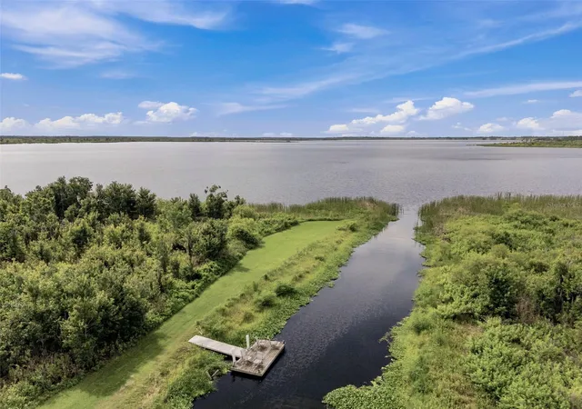 2nd image of 3210 Great Heron Loop, Polk City, FL 33868 | MLS# TB8527803