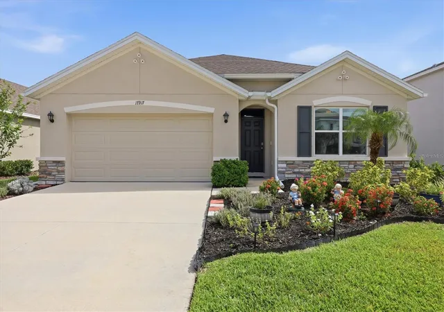 Photo 2 of Single family home for sale at 17917 Canopy Pl, Bradenton, FL 34211 | MLS# N6144981 | Listing updated on 2026-10-05