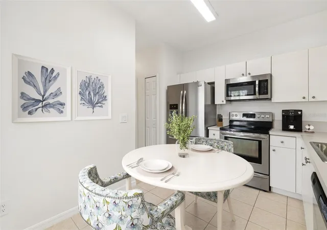 Photo 3 of Townhouse for sale at 10925 Winter Crst Dr, Riverview, FL 33569 | MLS# TB8527805 | Listing updated on 2026-08-11