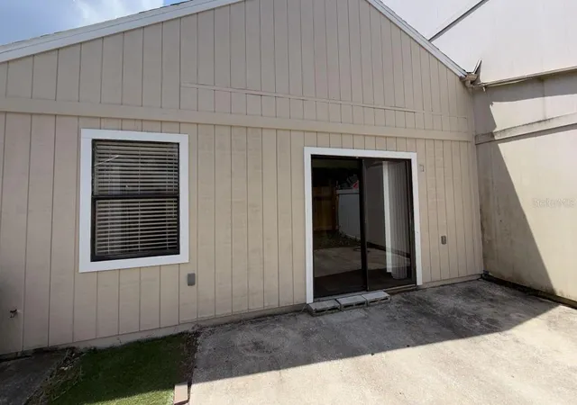3rd image of 96 Tomoka Meadows Blvd, Ormond Beach, FL 32174 | MLS# V4950135