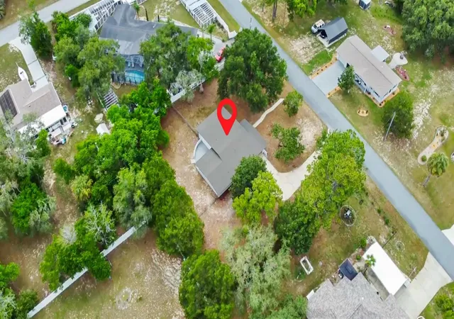 Homes for sale in Crystal River, FL | 7240 W Avocado St, Crystal River, FL 34429 | MLS# V4950136