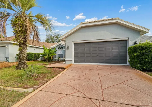 4th image of 9376 French Quarters Cir, Weeki Wachee, FL 34613 | MLS# TB8527813