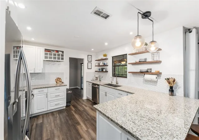 4th image of 8005 Sw 47Th Ct, Gainesville, FL 32608 | MLS# GC541850