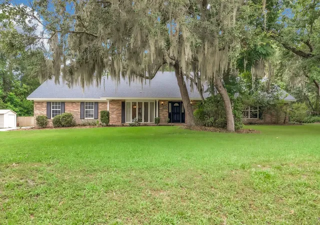 3rd image of 112 Forest Park Ct, Longwood, FL 32779 | MLS# O6423955