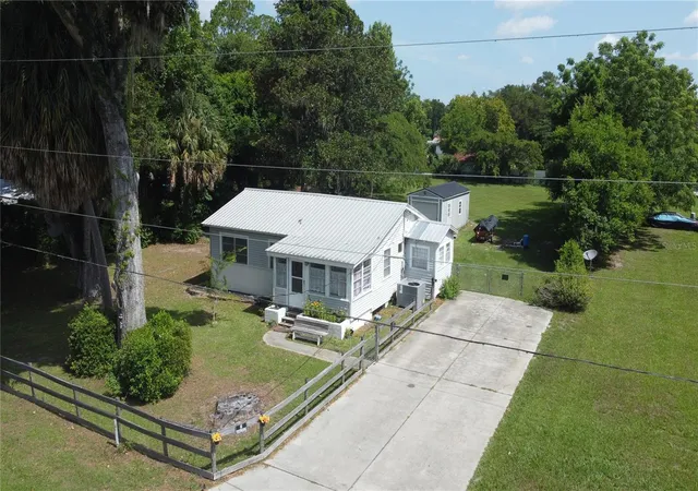 3rd image of 2995 Ne 97Th Street Rd, Anthony, FL 32617 | MLS# OM728212