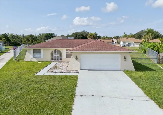 1st image of 714 Tournament Ln, Kissimmee, FL 34759 | MLS# S5153439