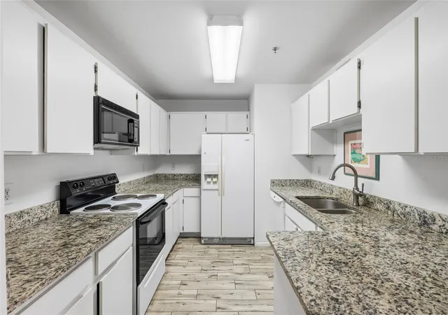 5th image of 3002 W Cleveland St #B6, Tampa, FL 33609 | MLS# TB8527836