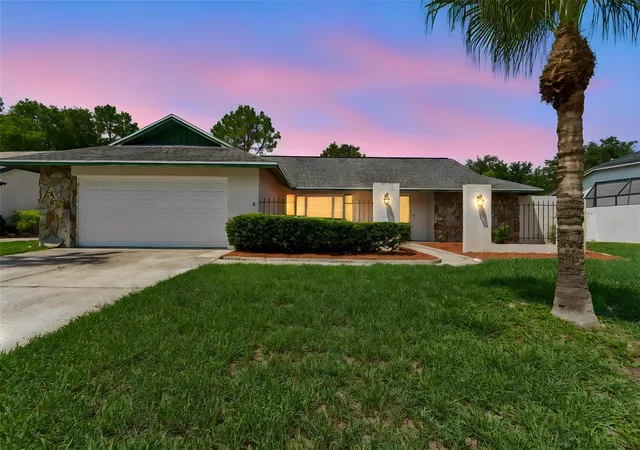 Photo 1 of Single family home for sale at 9237 Pebble Crk Dr, Tampa, FL 33647 | MLS# TB8527842 | Listing updated on 2026-09-02