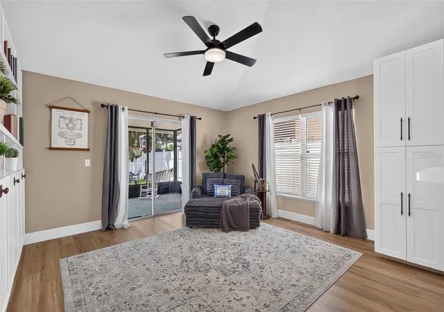 4th image of 31806 Loch Aline Dr, Wesley Chapel, FL 33545 | MLS# TB8527854