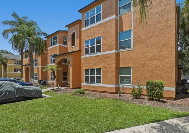Homes for sale in Orlando, FL | 4532 Commander Dr #2121, Orlando, FL 32822 | MLS# O6423974
