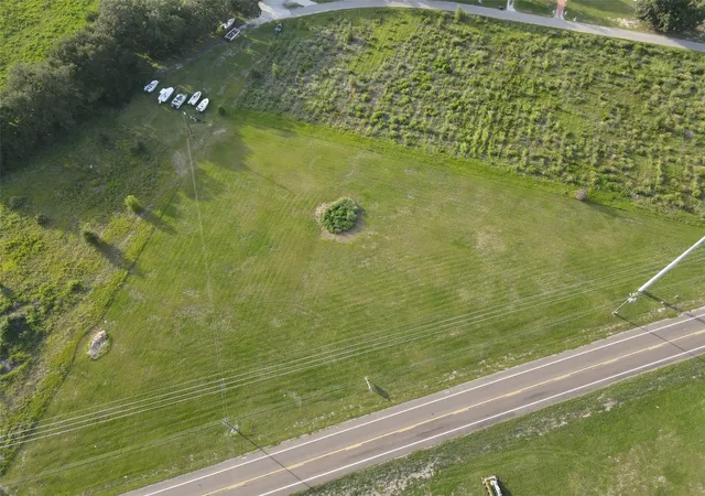 4th image of 104 Scenic Hwy, Haines City, FL 33844 | MLS# S5153443