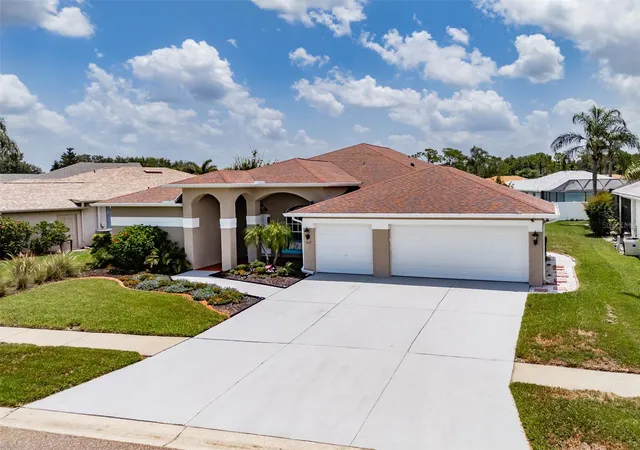 5th image of 1617 Vistoso Ln, Sun City Center, FL 33573 | MLS# TB8527865