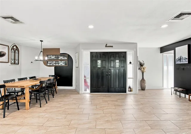 Photo 3 of Single family home for sale at 224 N Mcgowan Ave, Crystal River, FL 34429 | MLS# TB8527870 | Listing updated on 2026-09-21