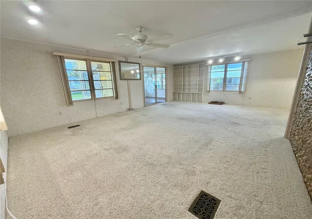 Homes for sale in Leesburg, FL | 416 Palo Verde Dr, Leesburg, FL 34748 | MLS# G5114878