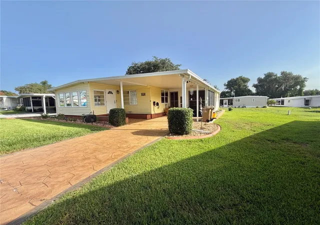 Homes for sale in Leesburg, FL | 416 Palo Verde Dr, Leesburg, FL 34748 | MLS# G5114878