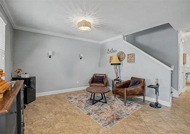 Photo 4 of Single family home for sale at 16910 Dorman Rd, Lithia, FL 33547 | MLS# TB8527874 | Listing updated on 2026-09-23