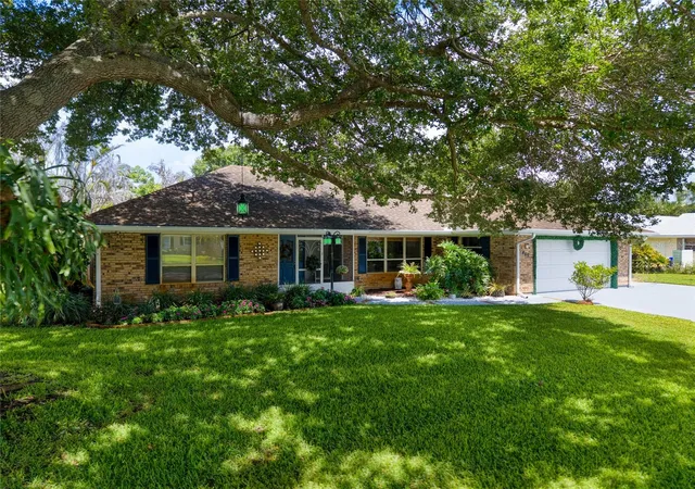 Photo 1 of Single family home for sale at 465 11th Avenue, Vero Beach, FL 32962 | MLS# O6423985 | Listing updated on 2026-09-22