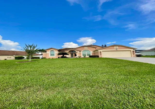 1st image of 254 Loma Del Sol Dr, Davenport, FL 33896 | MLS# O6423987