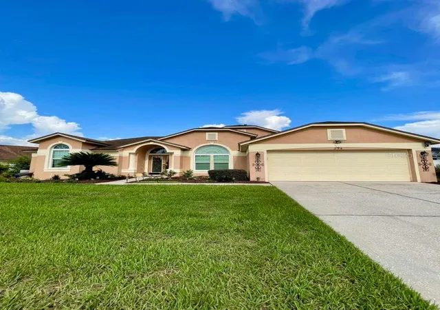 3rd image of 254 Loma Del Sol Dr, Davenport, FL 33896 | MLS# O6423987