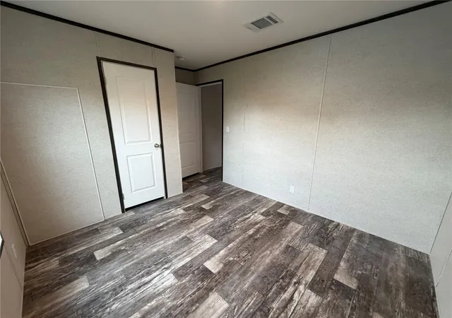 Photo 3 of Manufactured home for sale at 15492 Mango Dr, Punta Gorda, FL 33955 | MLS# C7528239 | Listing updated on 2026-09-17