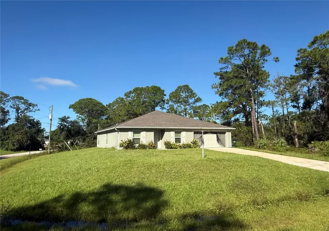 Photo 3 of Single family home for sale at 7578 Tasco Dr, North Port, FL 34291 | MLS# A4699602 | Listing updated on 2026-10-20