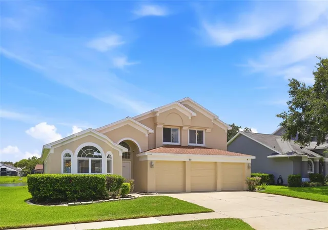 Photo 4 of Single family home for sale at 13494 Falcon Pointe Dr, Orlando, FL 32837 | MLS# O6423991 | Listing updated on 2026-09-03