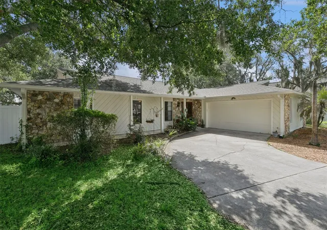 3rd image of 773 Coach Light Dr, Casselberry, FL 32730 | MLS# S5153448