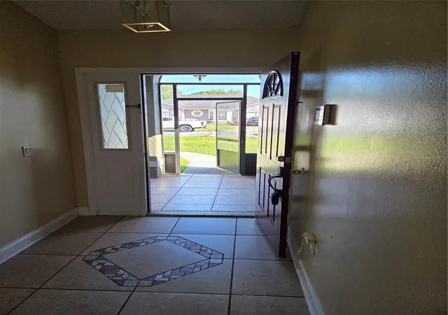 Photo 3 of Single family home for sale at 953 Louvre Ct, Kissimmee, FL 34759 | MLS# S5153449 | Listing updated on 2026-09-17