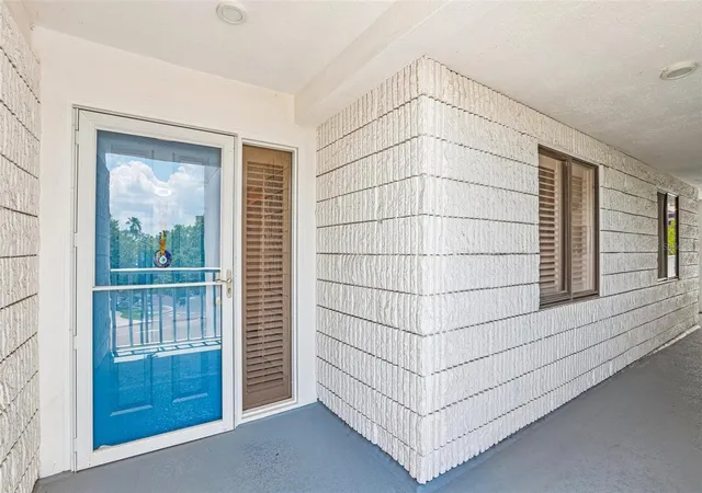 Photo 2 of Condo for sale at 2 Adalia Ave #301, Tampa, FL 33606 | MLS# TB8527892 | Listing updated on 2026-08-03