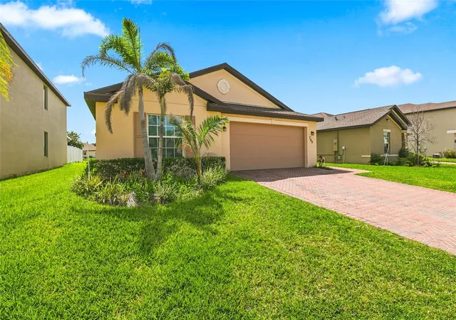 Photo 3 of Single family home for sale at 749 Worlington Ln, Fort Pierce, FL 34947 | MLS# O6424000 | Listing updated on 2026-10-10