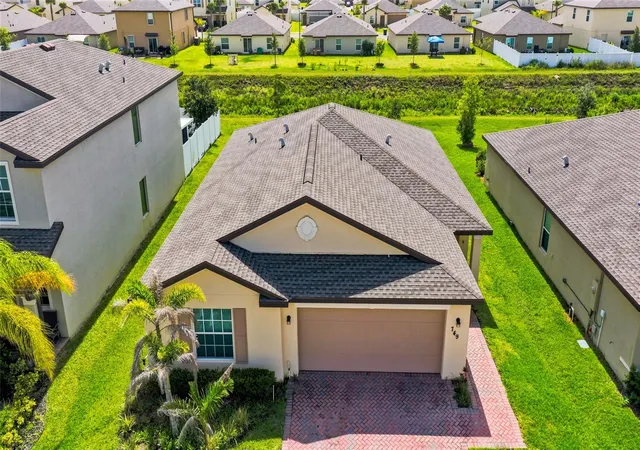 Photo 4 of Single family home for sale at 749 Worlington Ln, Fort Pierce, FL 34947 | MLS# O6424000 | Listing updated on 2026-10-10