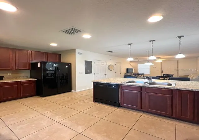 2nd image of 1162 Chelsea Dr, Davenport, FL 33897 | MLS# O6424004