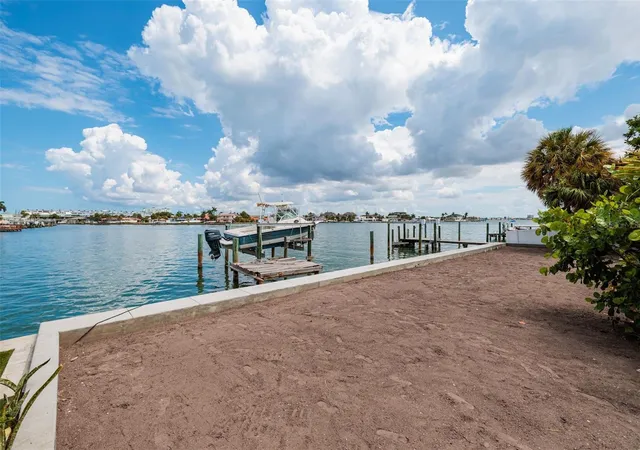Photo 4 of Land for sale at 216 Punta Vista Dr, St Pete Beach, FL 33706 | MLS# TB8527909 | Listing updated on 2026-09-29