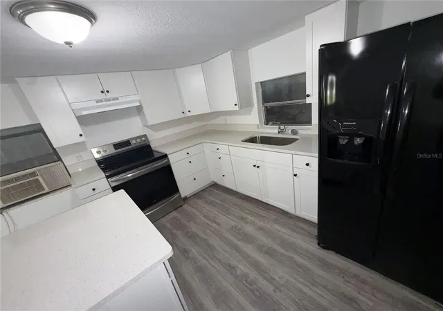 4th image of 17440 Se 37Th Ln, Ocklawaha, FL 32179 | MLS# O6424015