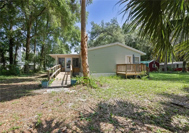 Photo 3 of Manufactured home for sale at 2786 NE 33rd Place, Coleman, FL 33521 | MLS# G5114885 | Listing updated on 2026-09-05