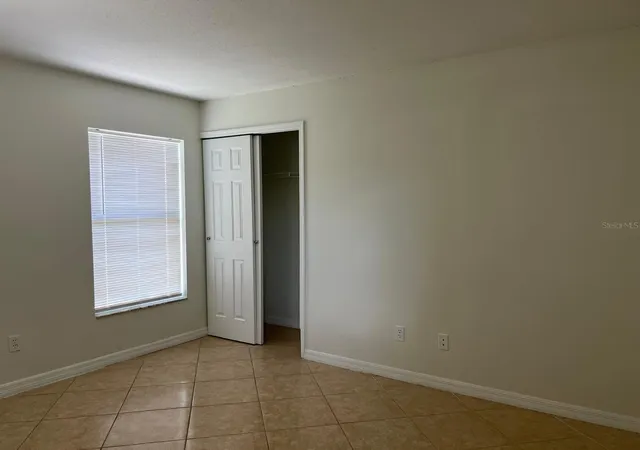 Photo 4 of Single family home for sale at 2967 Stillwater Dr, Kissimmee, FL 34743 | MLS# O6424025 | Listing updated on 2026-09-20