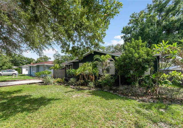 Photo 2 of Single family home for sale at 1010 W Berry Ave, Tampa, FL 33603 | MLS# TB8527927 | Listing updated on 2026-09-13