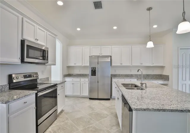 5th image of 11424 Sweetgrass Dr, Bradenton, FL 34212 | MLS# TB8527935
