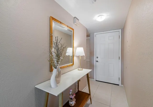 2nd image of 1068 Lotus Pkwy #813, Altamonte Springs, FL 32714 | MLS# G5114891